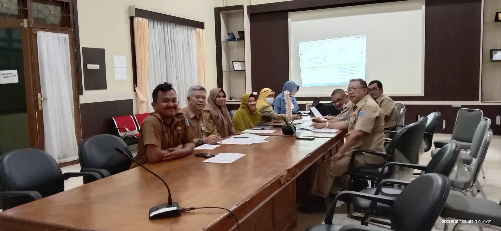 Tim Reformasi Birokrasi (RB)  Disperindag Babel Melakukan Rapat  Monitoring dan Evaluasi Reformasi Birokrasi 
