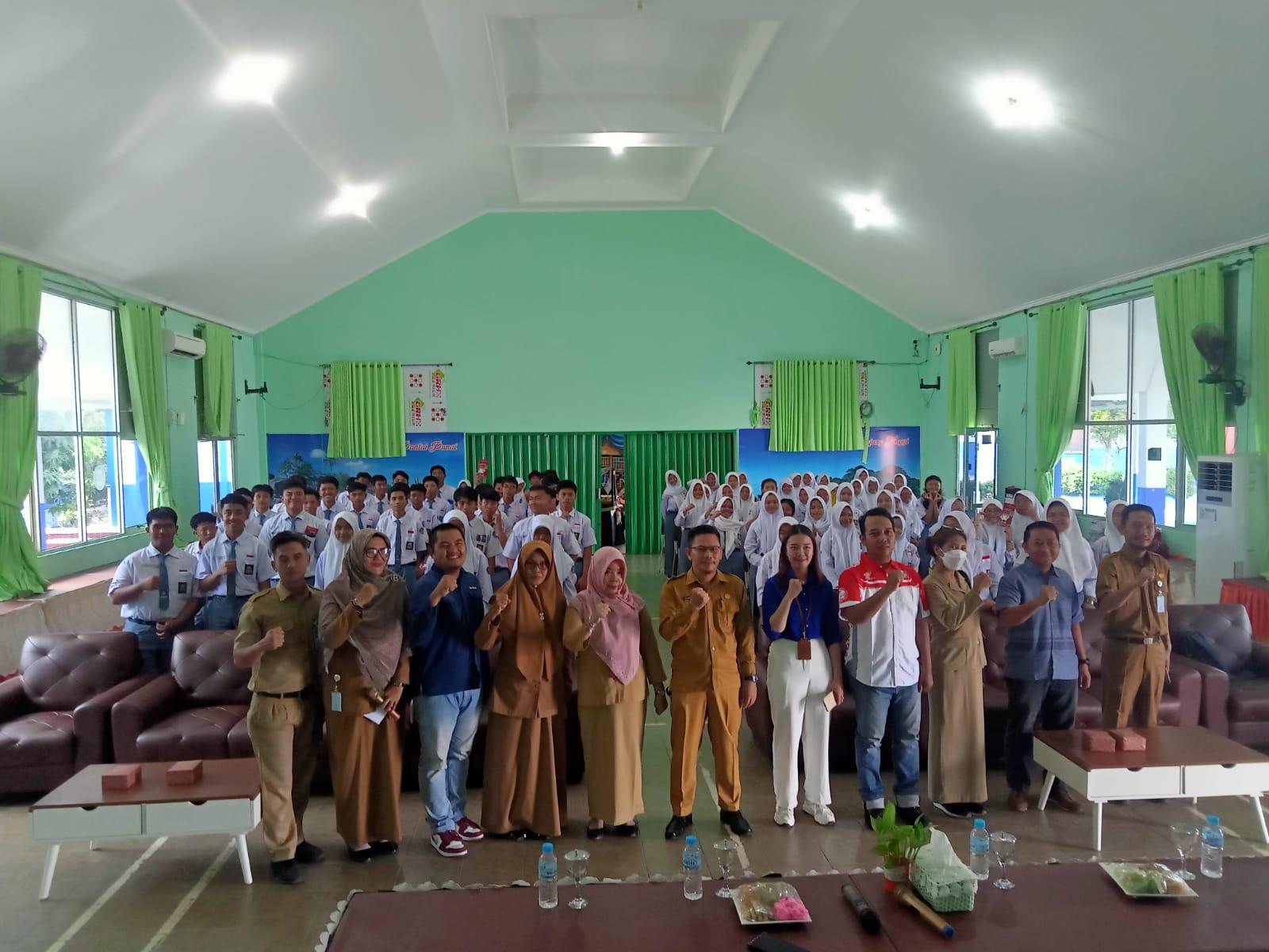 Disperindag Provinsi Babel Edukasi Perlindungan Konsumen,  Ke Siswa SMA 3 Pangkalpinang