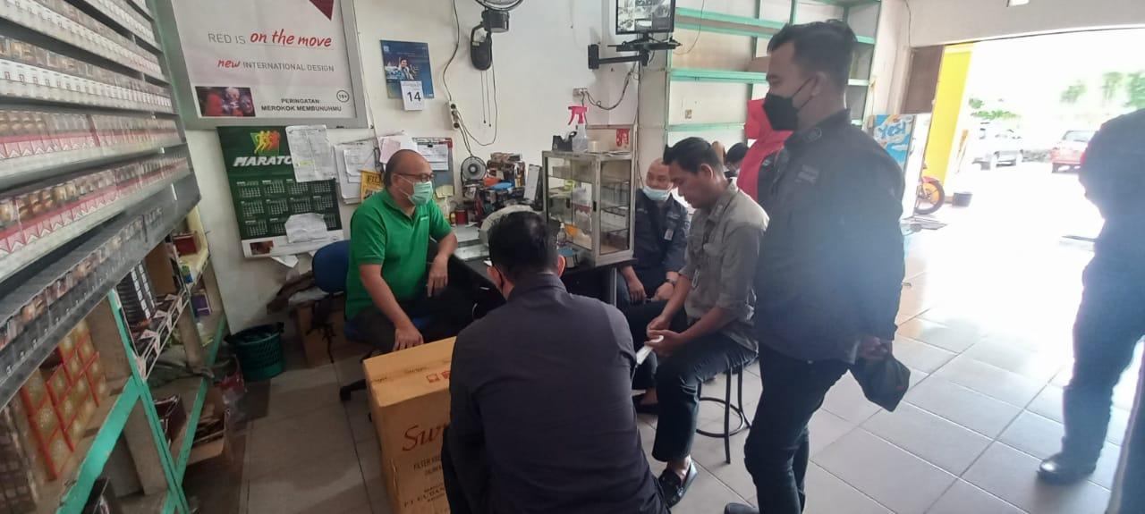 Tim Disperindag Babel Sidak Tiga Distrubutor dan Ritel Minyak Goreng