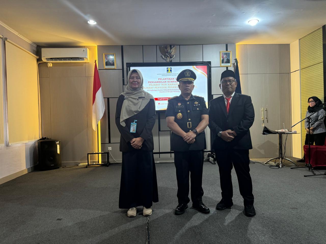 Dua Pegawai Disperindag Babel,Di Lantik Dan Di Ambil Sumpahnya Sebagai Penyidik PNS.