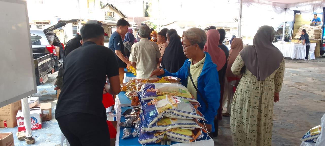 Meriahkan Budaya Perang Ketupat, Disperindag Babel dan BI Gelar Pasar Murah di Tempilang, Babar.