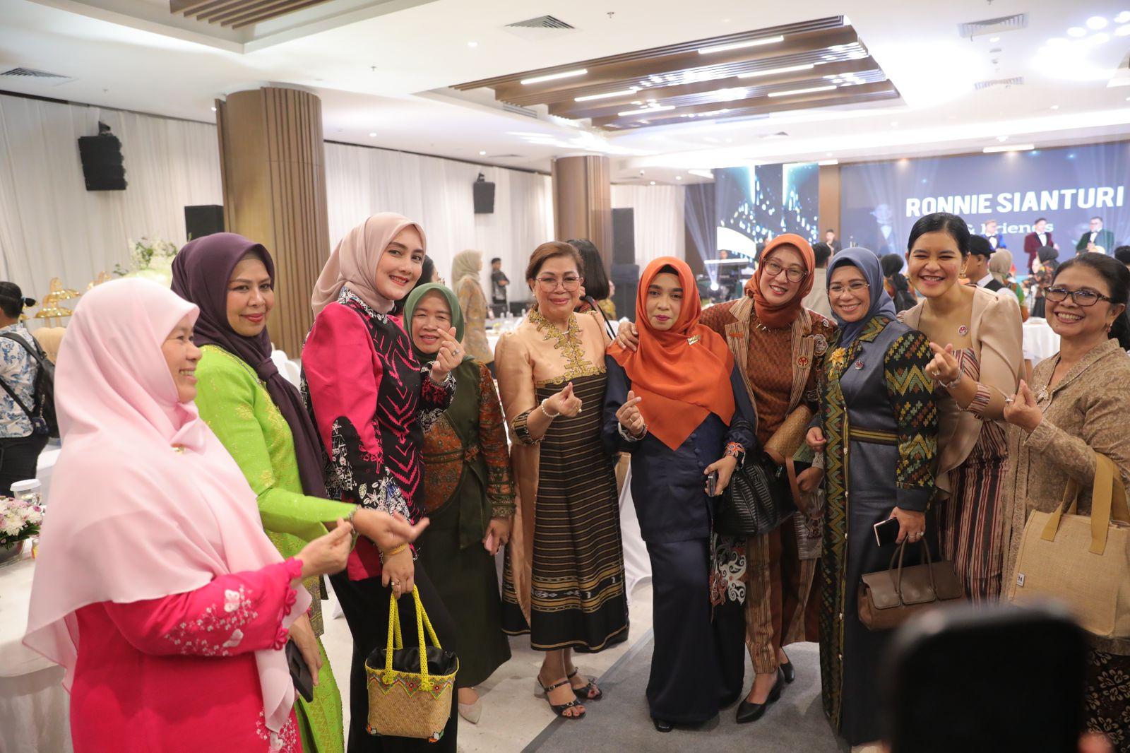 Ketua Dekranasda Babel Hadiri Gala Dinner Bersama Ketua Umum Dekranas di IKN, Tampilkan Batik Kater Khas Babel