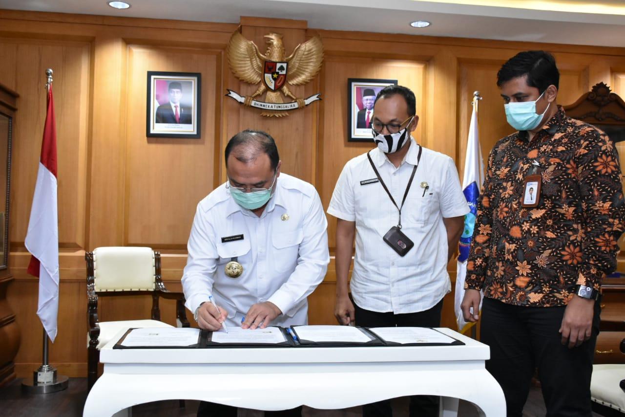 Pemprov Babel MoU dengan Bank BRI Syariah dan Polman Babel