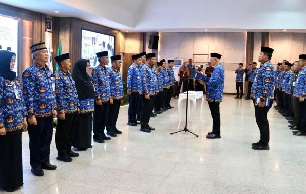 Kadis Dan Sekdis Disperindag Babel Di Lantik  DP Korpri Kep. Babel Priode 2024-2029