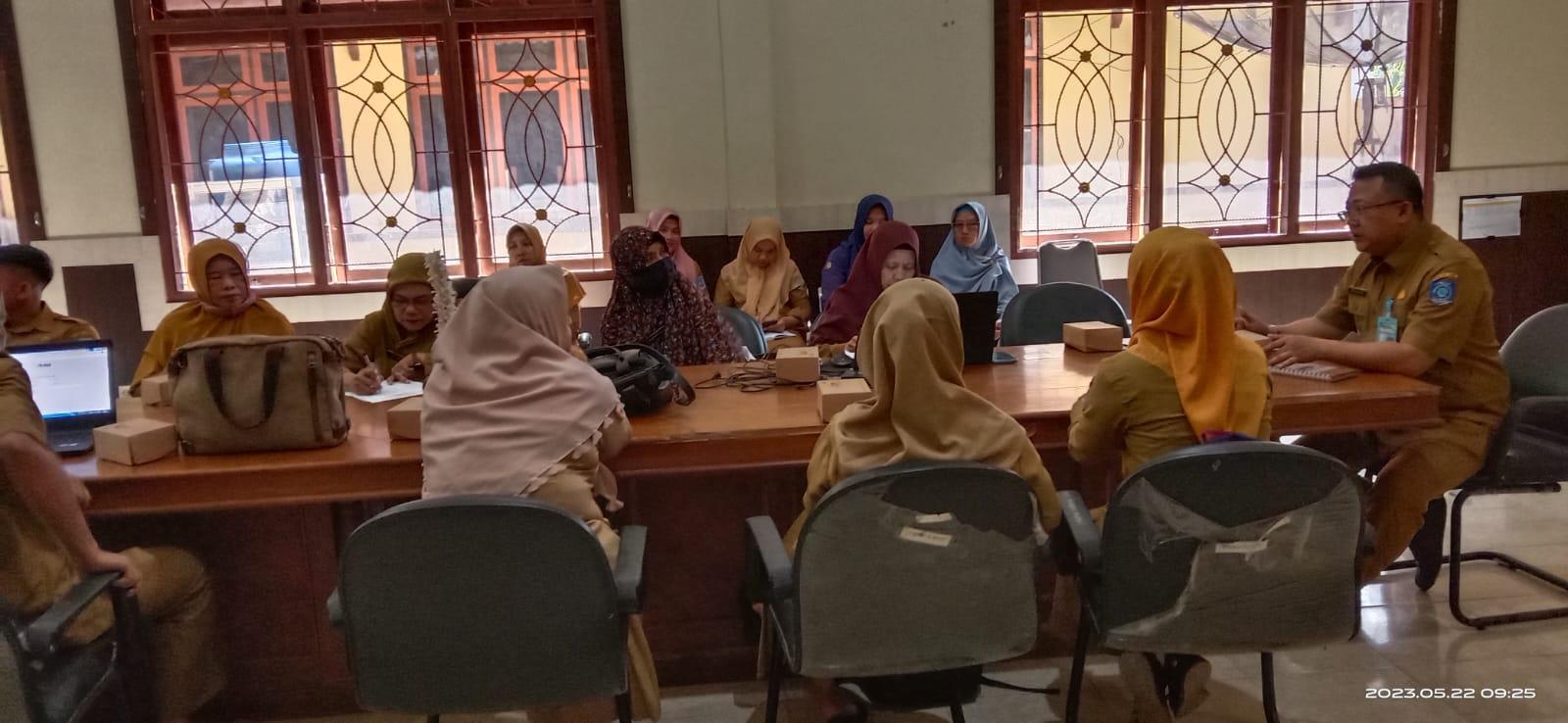 Pegawai Disperindag Provinsi Babel Diberikan Pemahaman Kearsipan