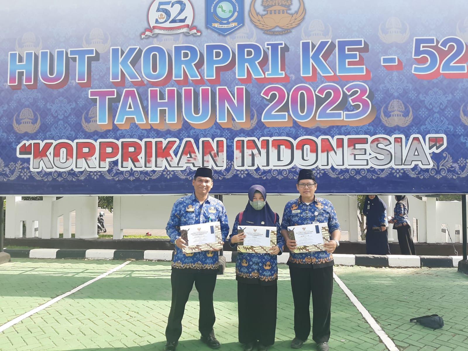 HUT Korpri Ke-52. Empat Pegawai Disperindag Sabet Penghargaan ASN Berprestasi.