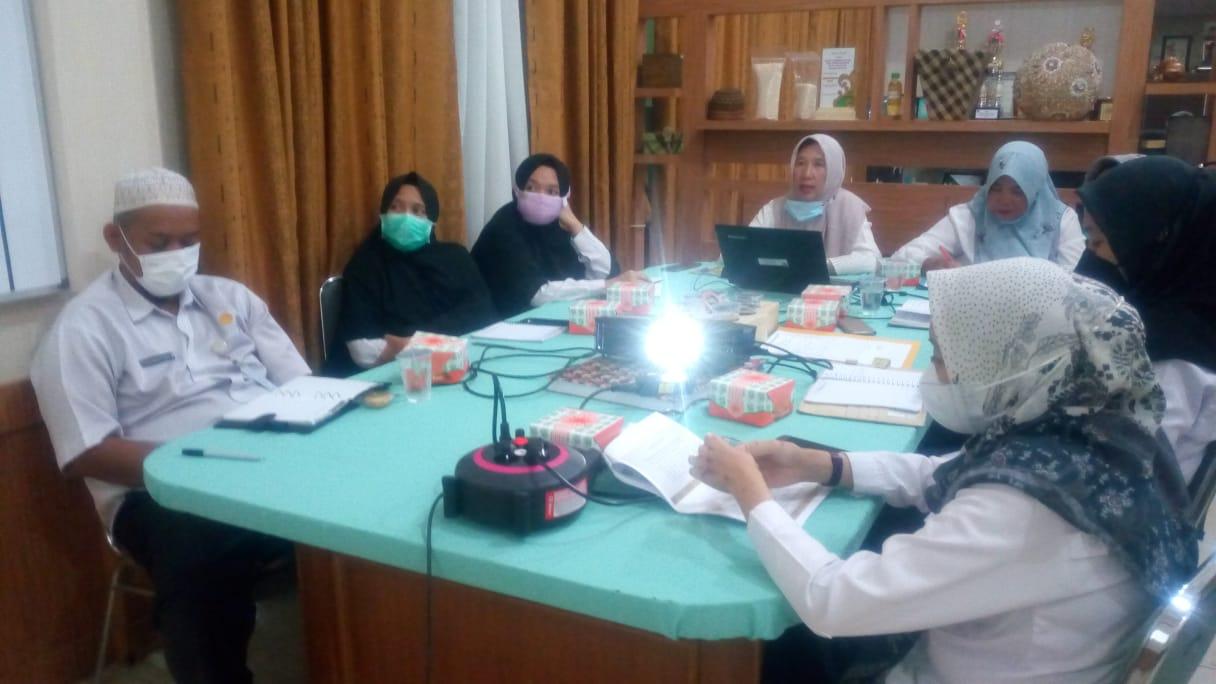 Ikuti Sosialisasi Kearsipan, Ini Harapan Kadis Disperindag Babel Kepada Pegawainya