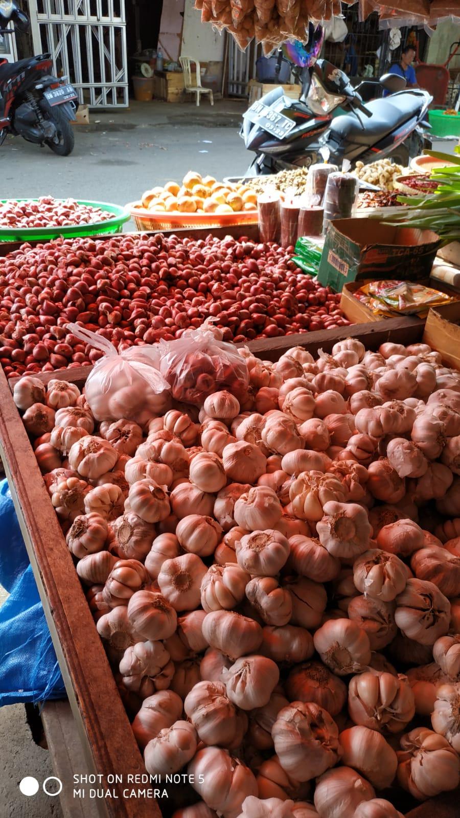 Informasi Harga Sembako, Rabu (27/9) di Pasar Pagi Pangkalpinang. 